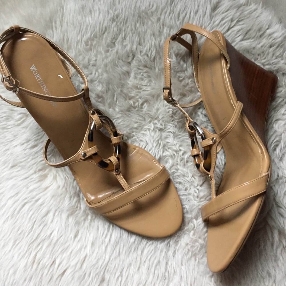 Worthington Simone Tan Tortoise Shell Ring Sandal Wedges